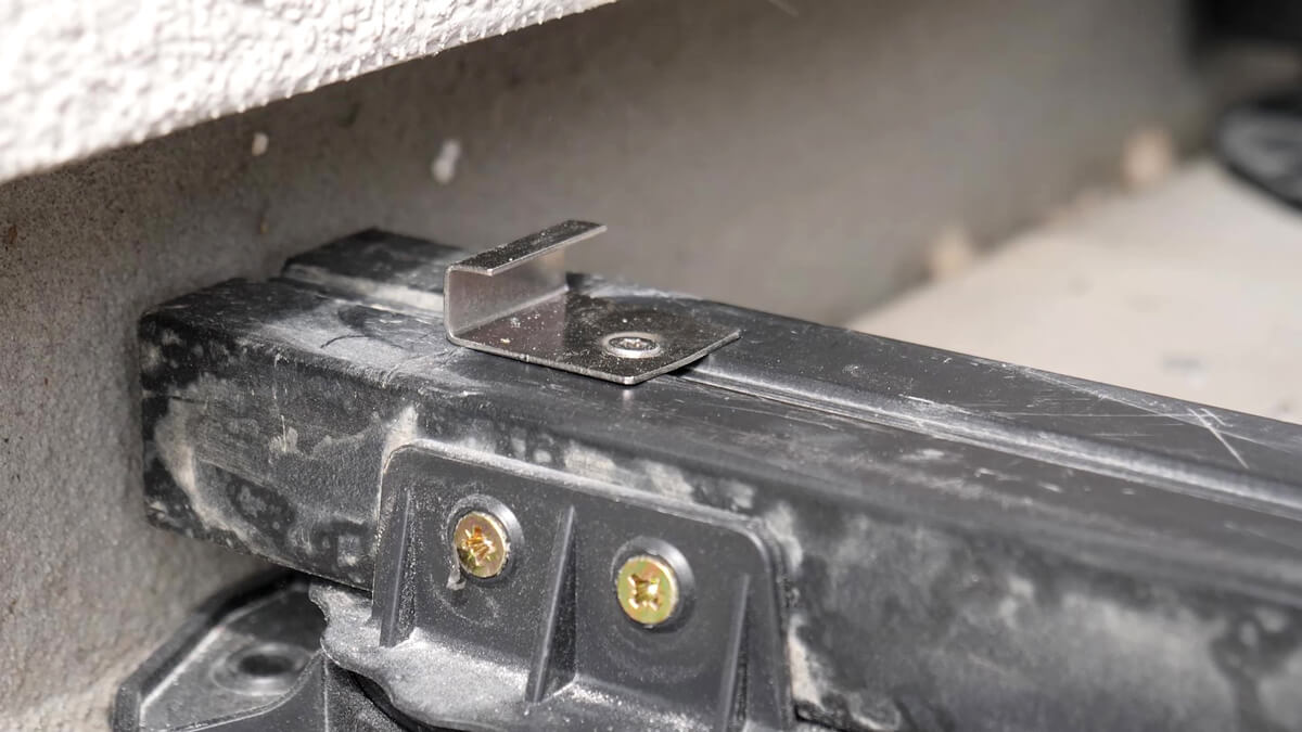 Montaż deski kompozytowej Premium Antique