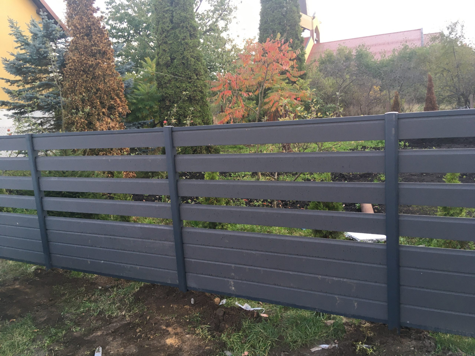 Deska ogrodzeniowa Standard Antracyt – nowoczesność i lekkość formy