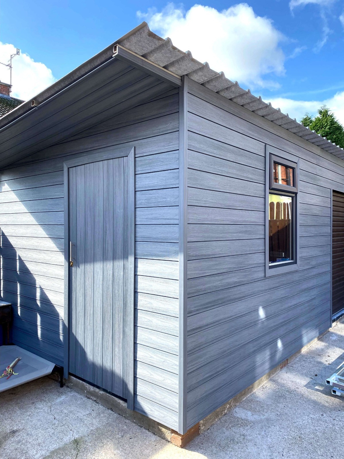 Ogrodowy domek narzędziowy – deska elewacyjna Premium Gray