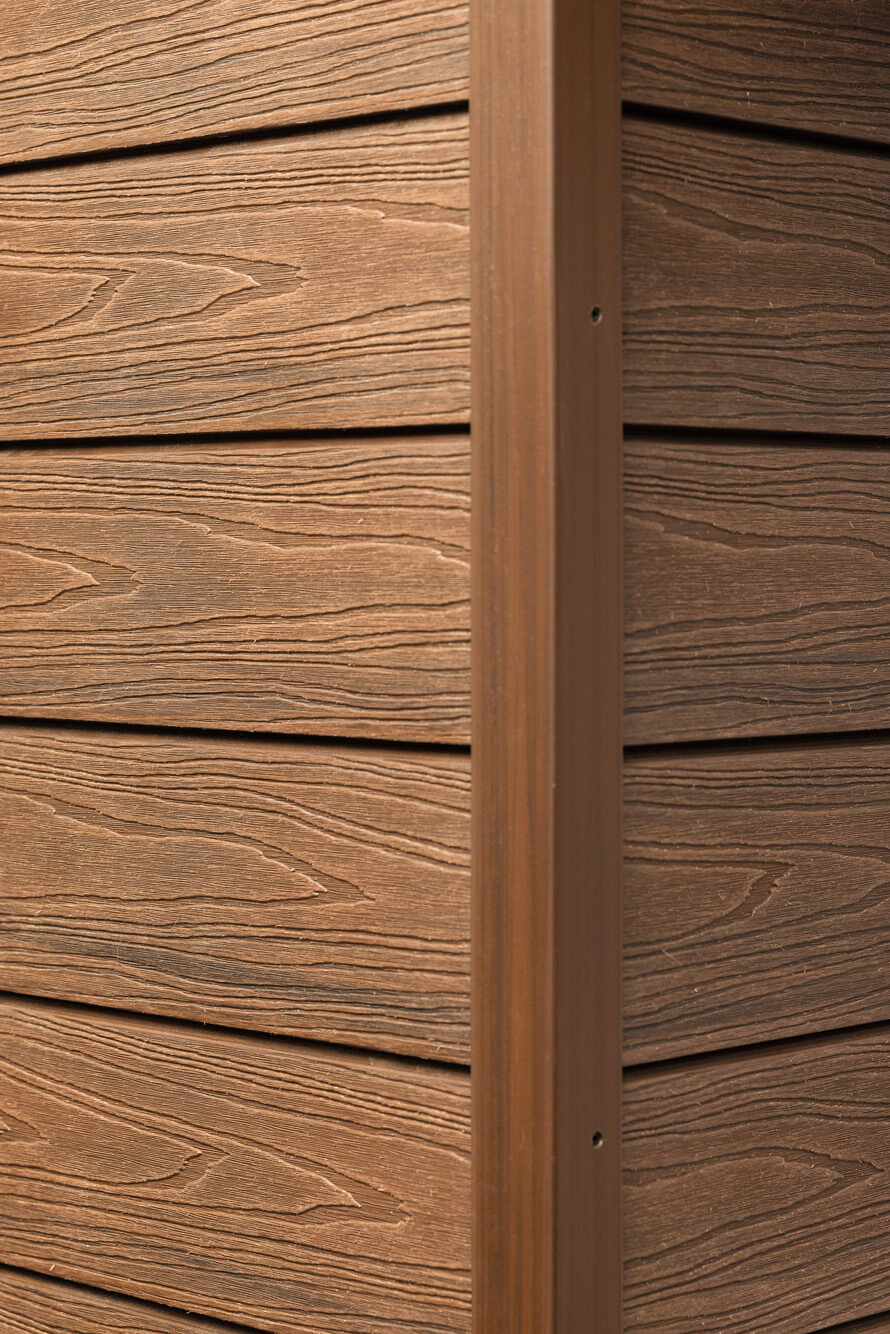 Ekspozycja w Salonie Sprzedaży w Rumi – deski i lamele kompozytowe