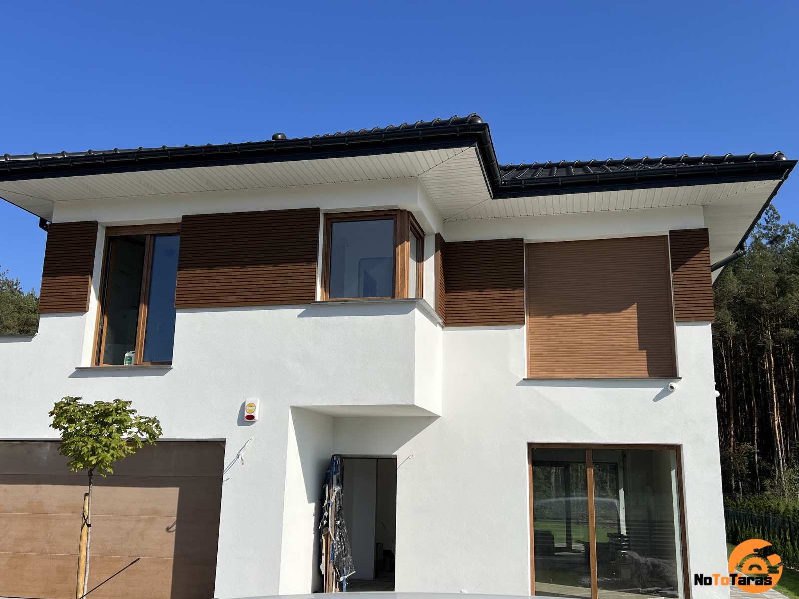 Lamele elewacyjne Premium Teak – stylowa harmonia na elewacji