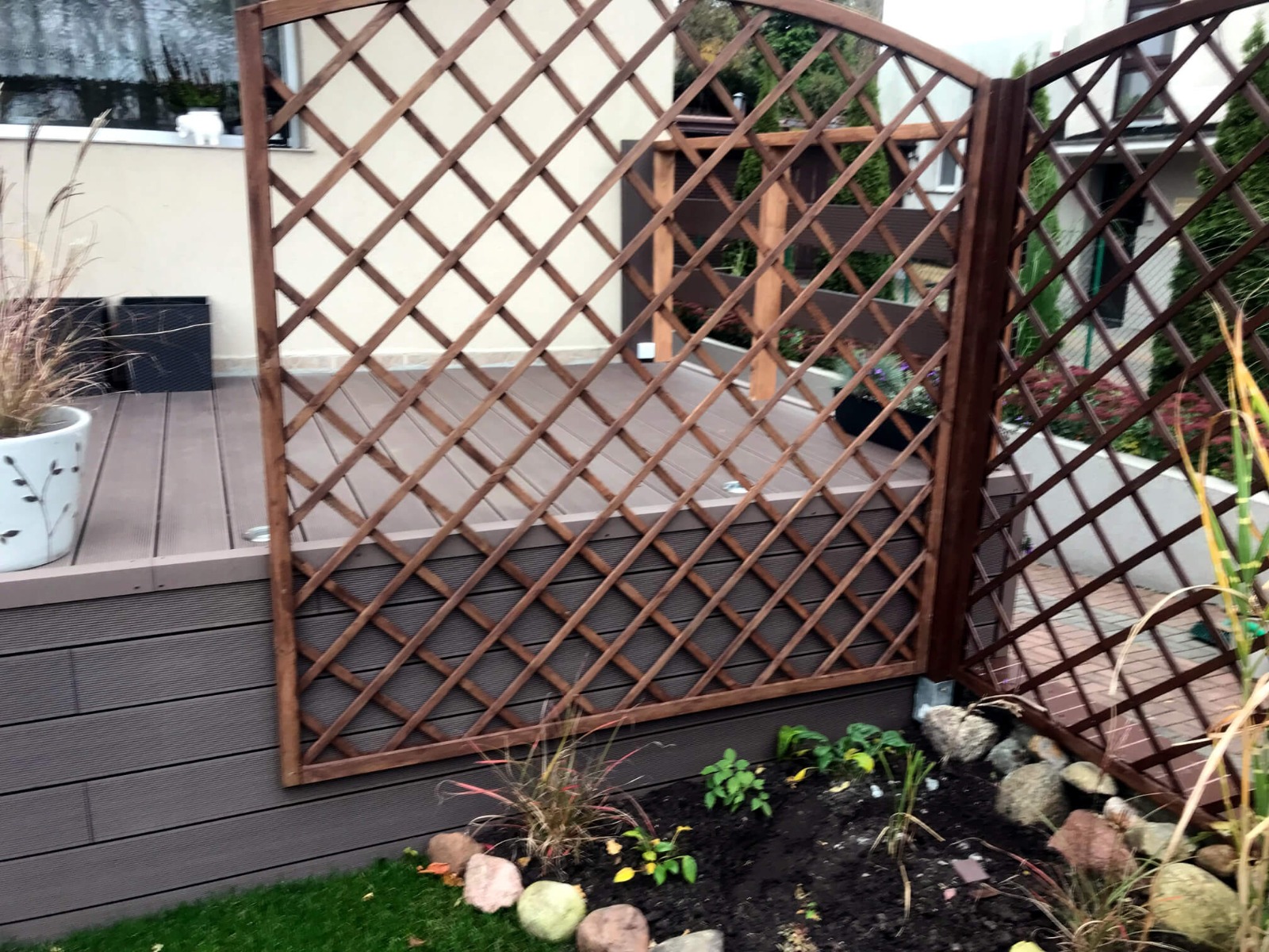 Schody z deski kompozytowej Standard Brąz