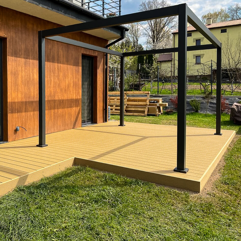 taras pergola deski kompozytowe standard miodowy teak