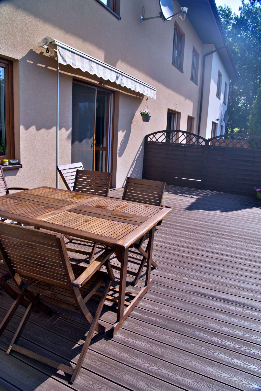 Taras z deski kompozytowej 3D Brąz