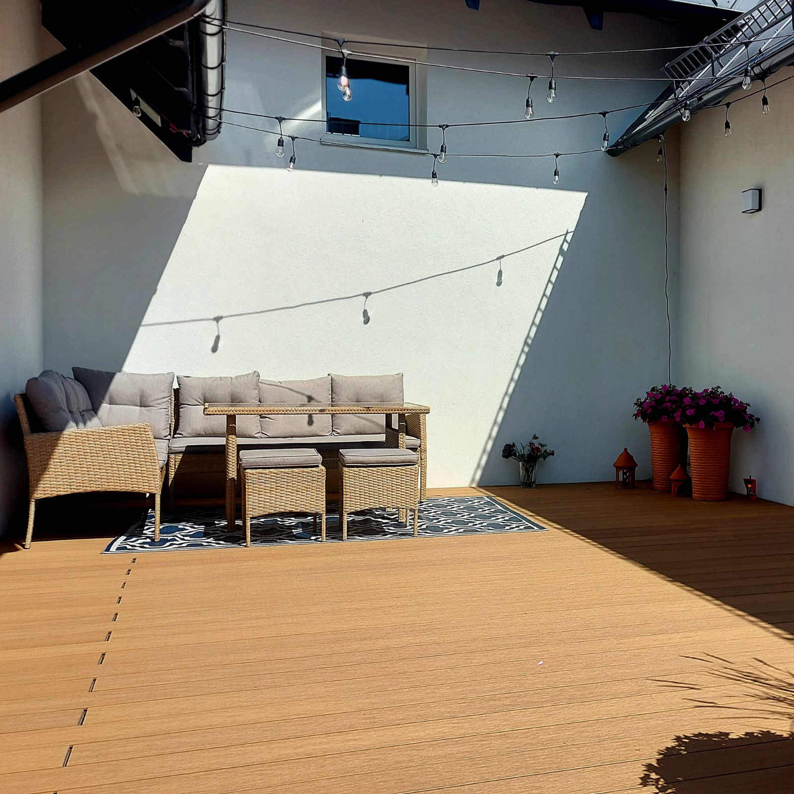 Taras kompozytowy z deski tarasowej Dąb Naturalny Premium