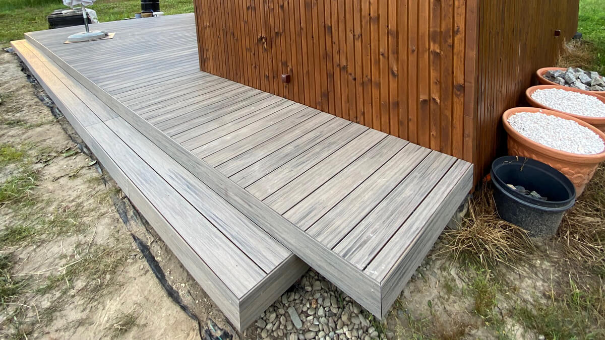 Taras przy domku letniskowym, Deska Premium Antique