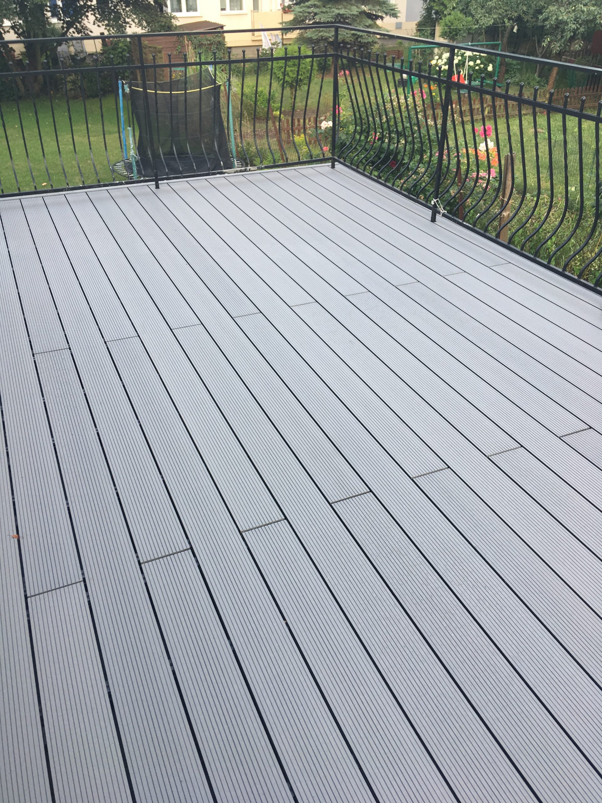 Taras Standard Jasny Szary – elegancja i funkcjonalność