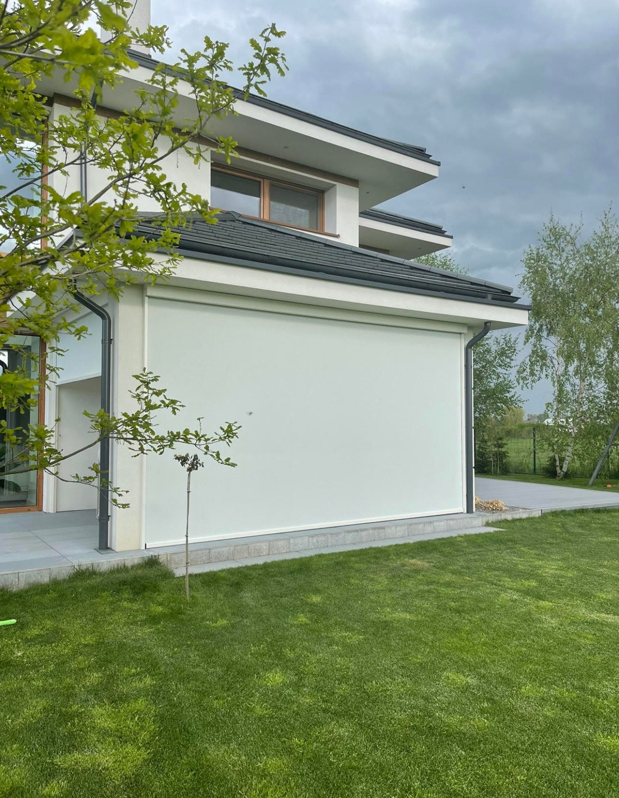 Taras Standard Jasny Szary – lekkość, która robi wrażenie