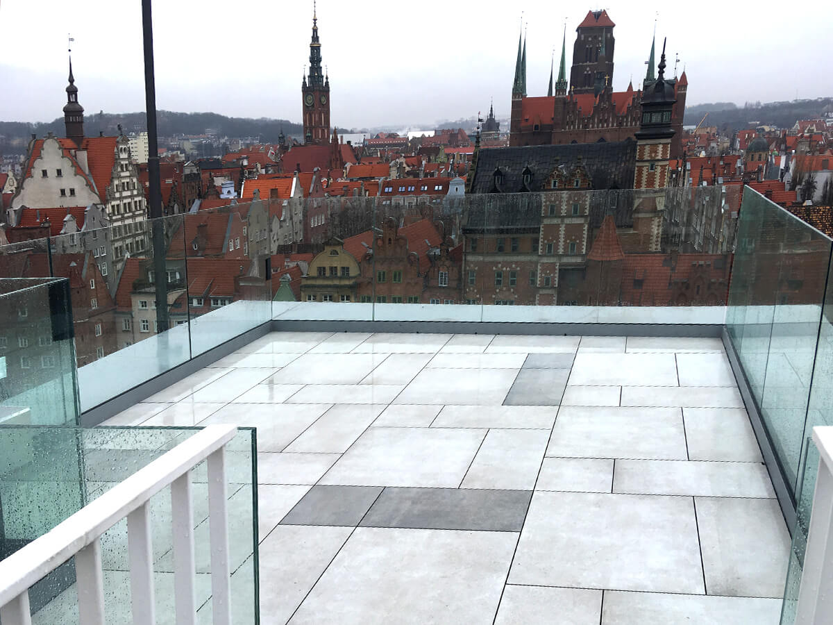 Montaż Tarasu Wentylowanego z Płyt Gres 2 cm