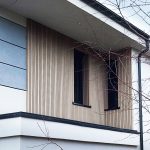 realizacja elewacji z lameli kompozytowych ecru premium