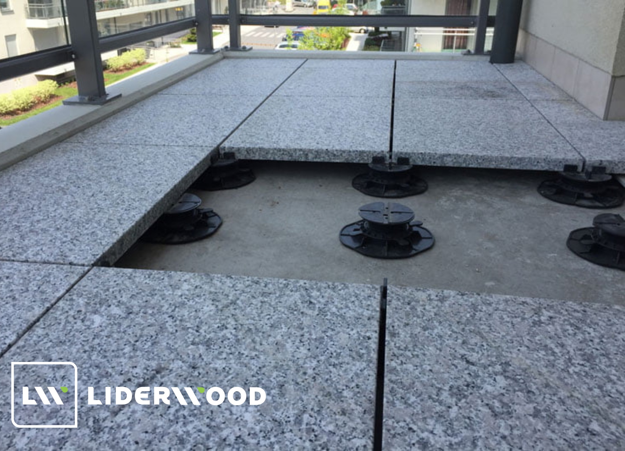 taras na wspornikach